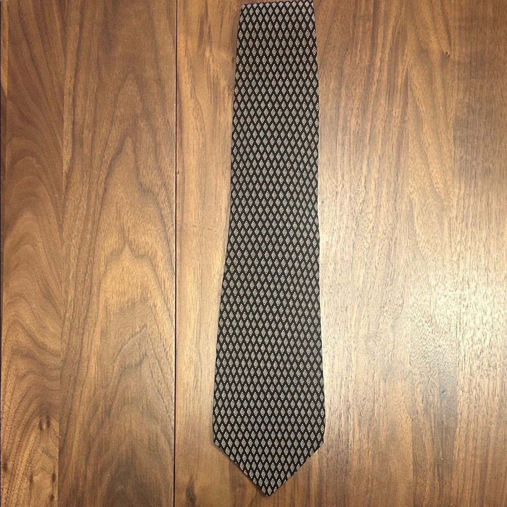 GAP Black and Gray Diamond-Pattern Men’s Tie
